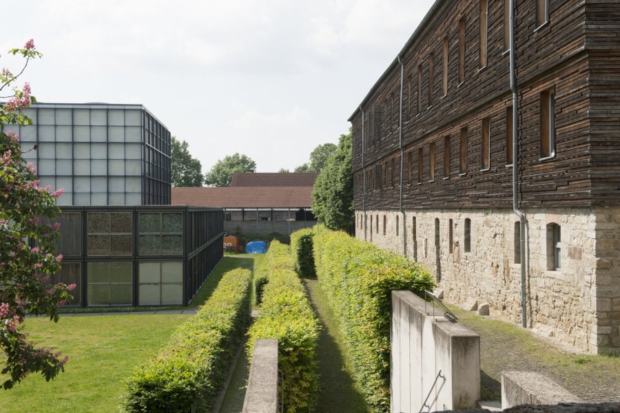 Kreuzgang und Pavillon